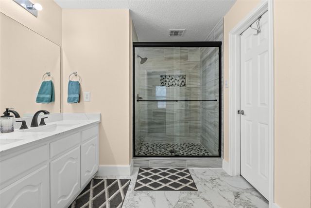 1424 Jacksons Run, Greenville, TX 75402