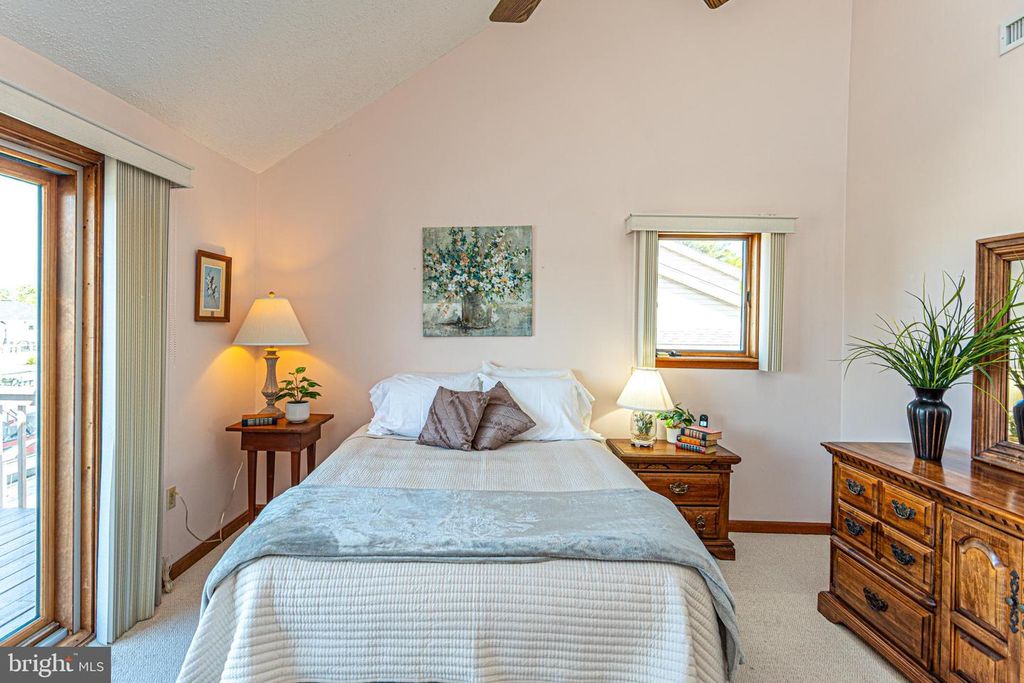 Image 19 of property listing at 16 EBB TIDE, Ocean Pines, MD 21811