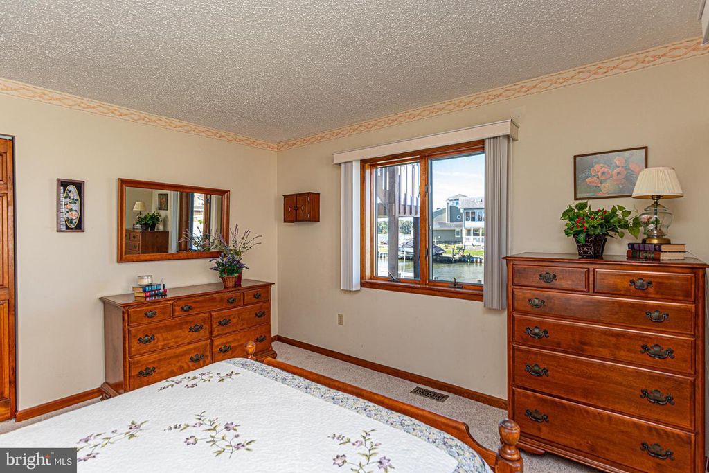 Image 79 of property listing at 16 EBB TIDE, Ocean Pines, MD 21811