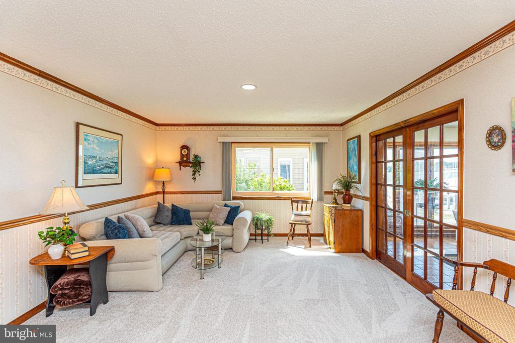 Image 92 of property listing at 16 EBB TIDE, Ocean Pines, MD 21811