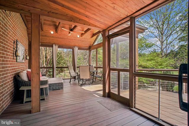 3271 HISTORY DR, Oakton, VA 22124