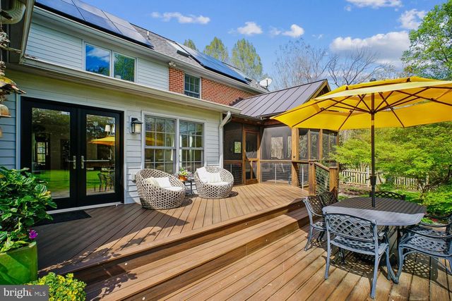 3271 HISTORY DR, Oakton, VA 22124