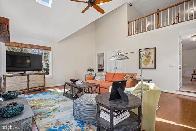 3271 HISTORY DR, Oakton, VA 22124