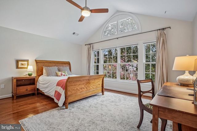 3271 HISTORY DR, Oakton, VA 22124