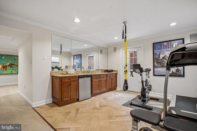 3271 HISTORY DR, Oakton, VA 22124