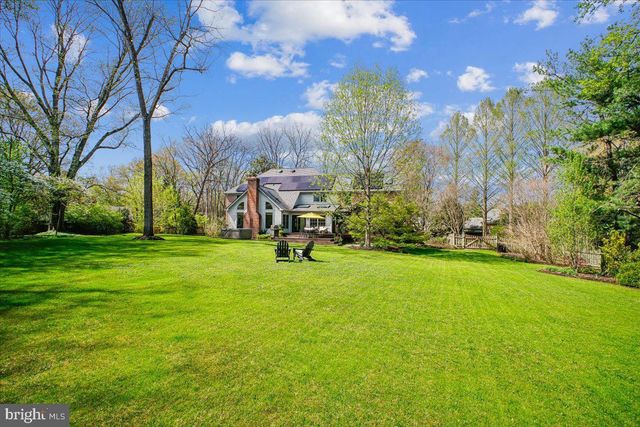 3271 HISTORY DR, Oakton, VA 22124