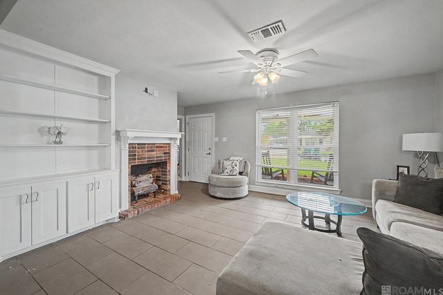 103 Joan St, Denham Springs, LA 70726