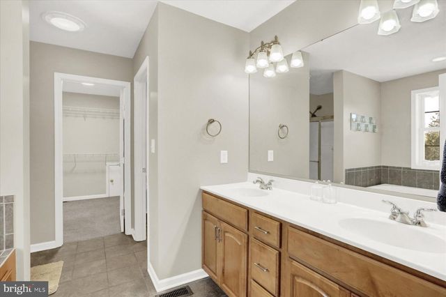 107 MONARCH LN, Mechanicsburg, PA 17050