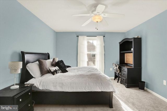 107 MONARCH LN, Mechanicsburg, PA 17050