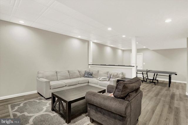 107 MONARCH LN, Mechanicsburg, PA 17050