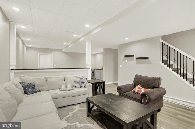 107 MONARCH LN, Mechanicsburg, PA 17050