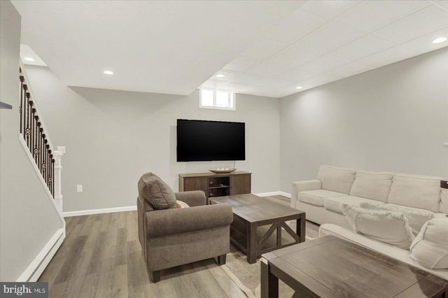 107 MONARCH LN, Mechanicsburg, PA 17050