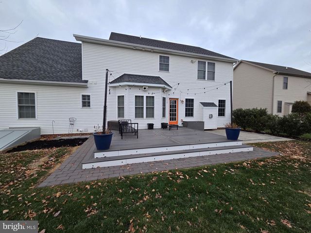 107 MONARCH LN, Mechanicsburg, PA 17050