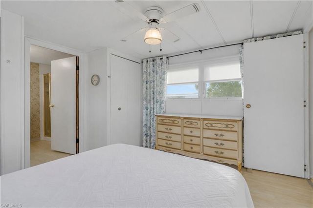 18 Carriage LN, North Fort Myers, FL 33917