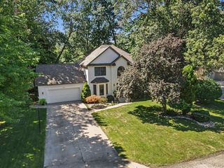 5071 Shady Creek Drive, Muskegon, MI 49441