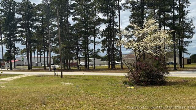 2112 Doc Brown Road, Raeford, NC 28376