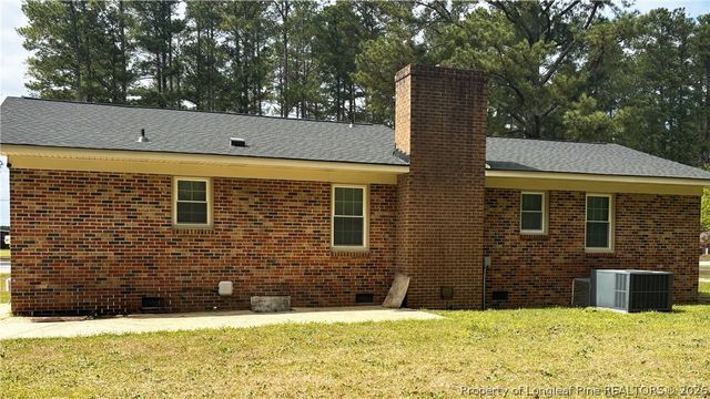 2112 Doc Brown Road, Raeford, NC 28376