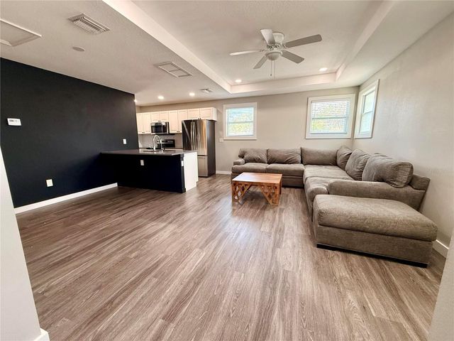 1028 5TH STREET N, St Petersburg, FL 33701