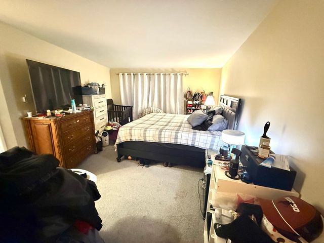 3900 W 95th Street 305, Evergreen Park, IL 60805