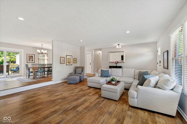 50 Granite Court, Carmel, IN 46032