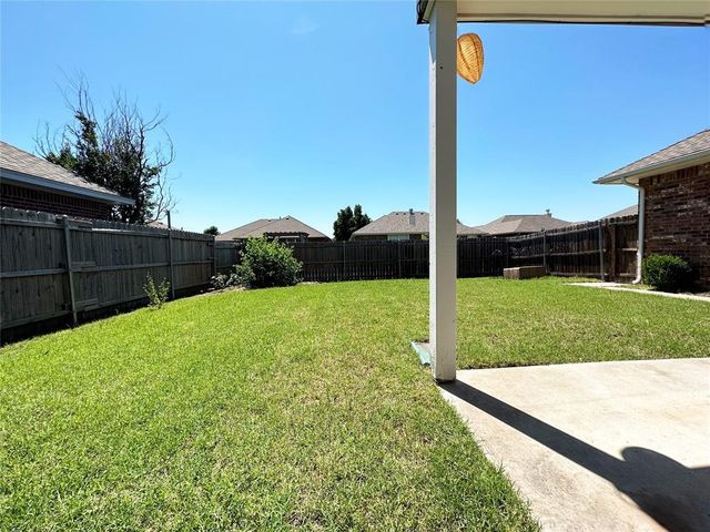 2812 Eaton Drive, Norman, OK 73072