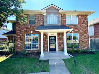 2812 Eaton Drive, Norman, OK 73072