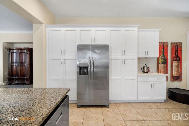 5110 Boulder Creek Place, Bakersfield, CA 93312