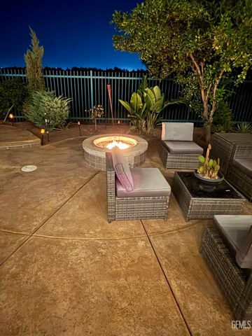 5110 Boulder Creek Place, Bakersfield, CA 93312