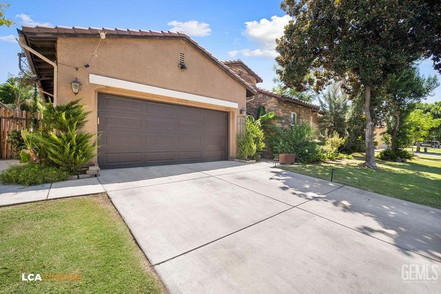 5110 Boulder Creek Place, Bakersfield, CA 93312