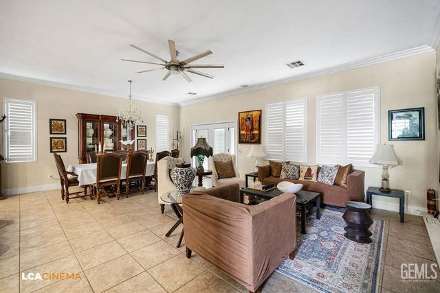 5110 Boulder Creek Place, Bakersfield, CA 93312