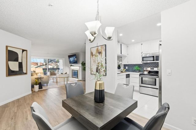 35 W 20th Avenue 203, San Mateo, CA 94403