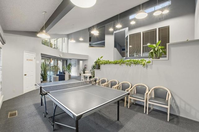 35 W 20th Avenue 203, San Mateo, CA 94403