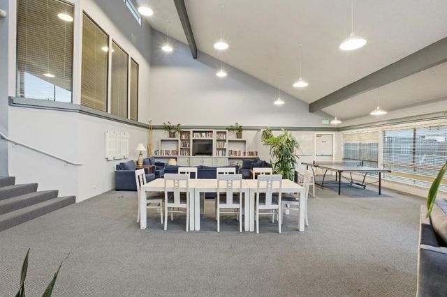 35 W 20th Avenue 203, San Mateo, CA 94403