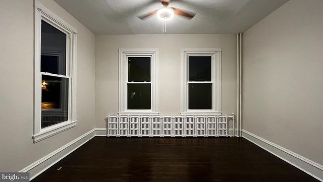 7827 MONTGOMERY AVE, Elkins Park, PA 19027