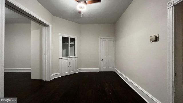 7827 MONTGOMERY AVE, Elkins Park, PA 19027