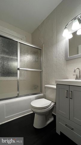 7827 MONTGOMERY AVE, Elkins Park, PA 19027