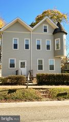 7827 MONTGOMERY AVE, Elkins Park, PA 19027