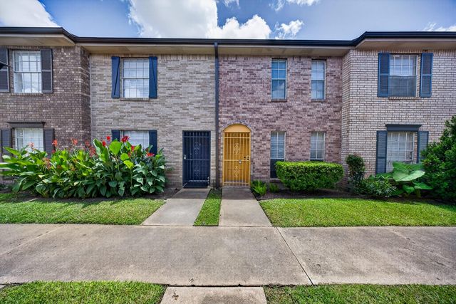 1715 Moritz Drive 4, Houston, TX 77055