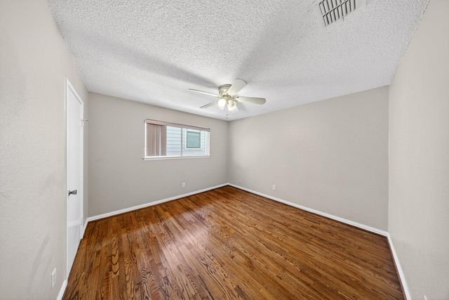1715 Moritz Drive 4, Houston, TX 77055