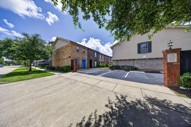 1715 Moritz Drive 4, Houston, TX 77055