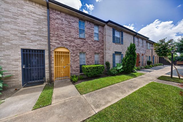 1715 Moritz Drive 4, Houston, TX 77055