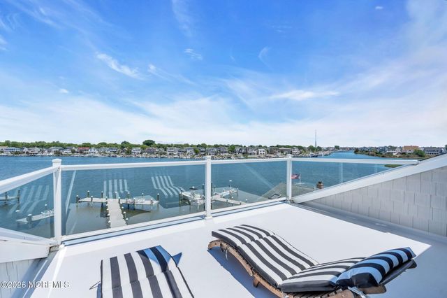 306 Fisk Avenue, Brielle, NJ 08730