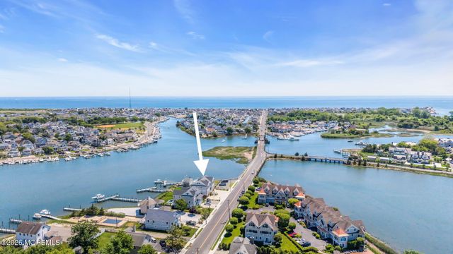 306 Fisk Avenue, Brielle, NJ 08730