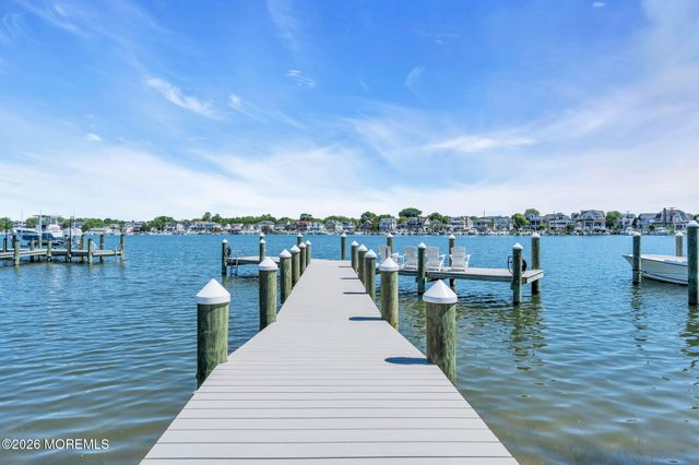 306 Fisk Avenue, Brielle, NJ 08730