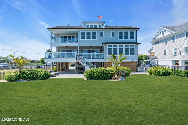 306 Fisk Avenue, Brielle, NJ 08730