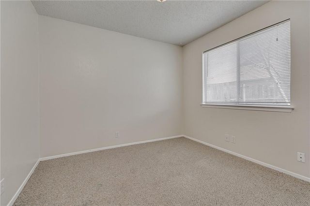 8801 Piney Point DR A, Austin, TX 78729