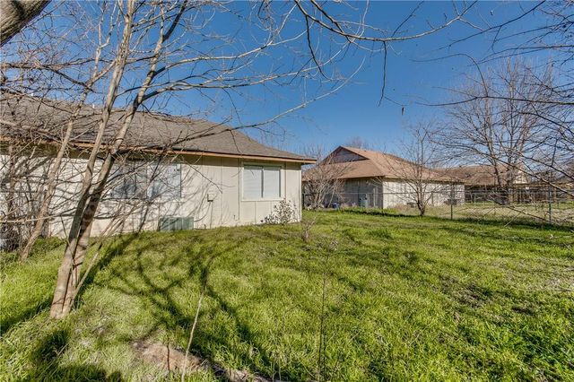 8801 Piney Point DR A, Austin, TX 78729