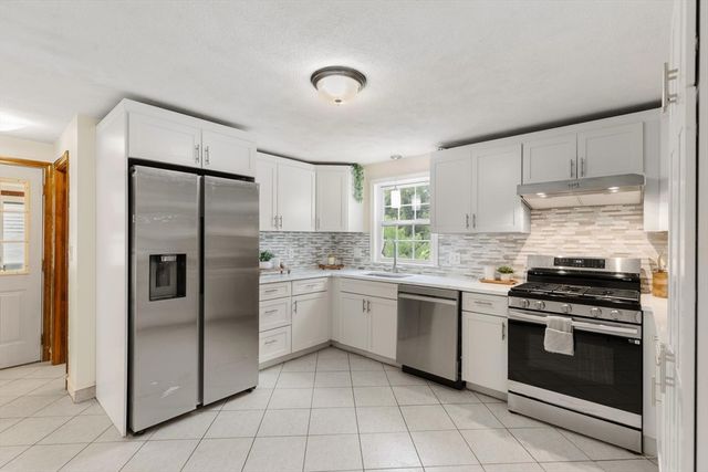 70 Crescent Lane, Malden, MA 02148
