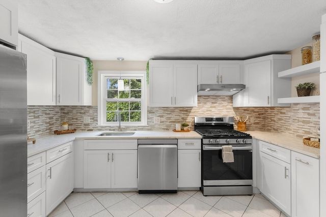70 Crescent Lane, Malden, MA 02148