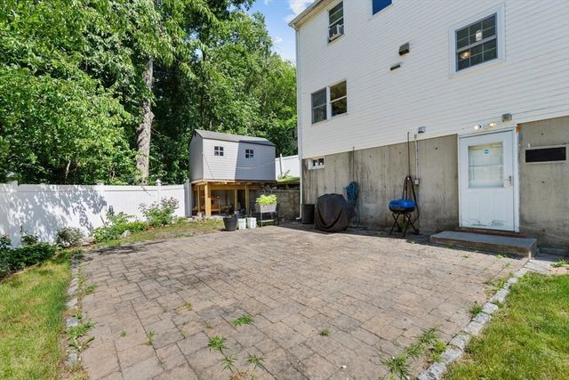 70 Crescent Lane, Malden, MA 02148